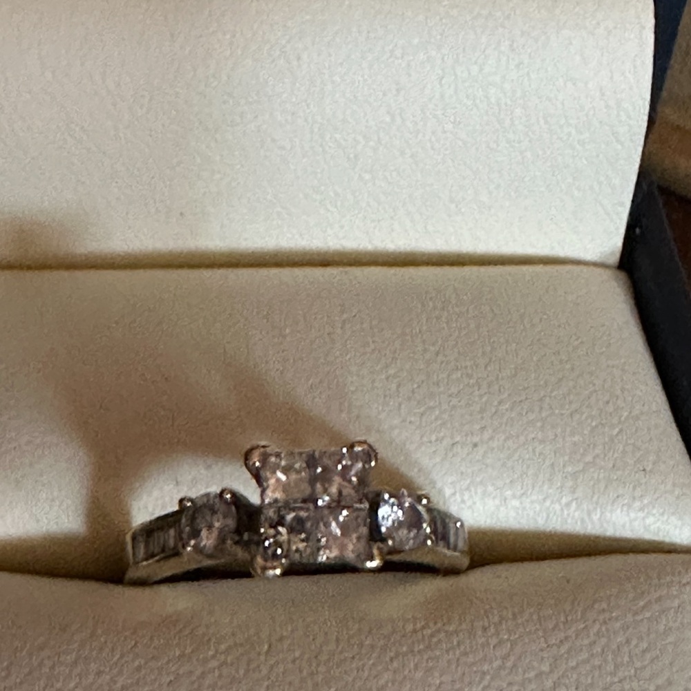 Diamond engagement ring and wedding band